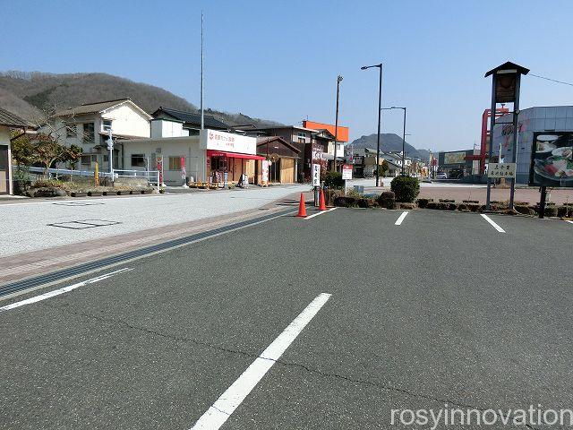 農園カフェ湯郷　再訪１　駐車場